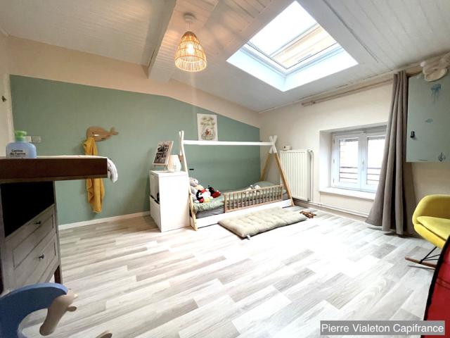 SAINT CHAMOND duplex familial lumineux 103,43m2 loi Carrez 109,70m2 au sol 3 chambres balcon