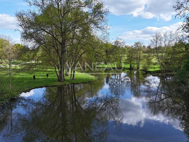 Exceptionnel et Unique — La Buanderie Rothschild, Ferrières. 1130m² Ferrières en Brie