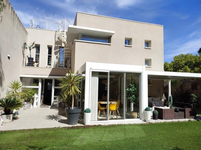 Exceptionnel! La Seyne sur mer Sud, Maison contemporaine 20 200m² La Seyne sur Mer