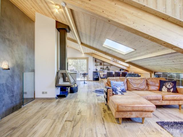 Exceptionnel Penthouse avec Vue sur les Pistes du Pleney 127m² Morzine avoriaz
