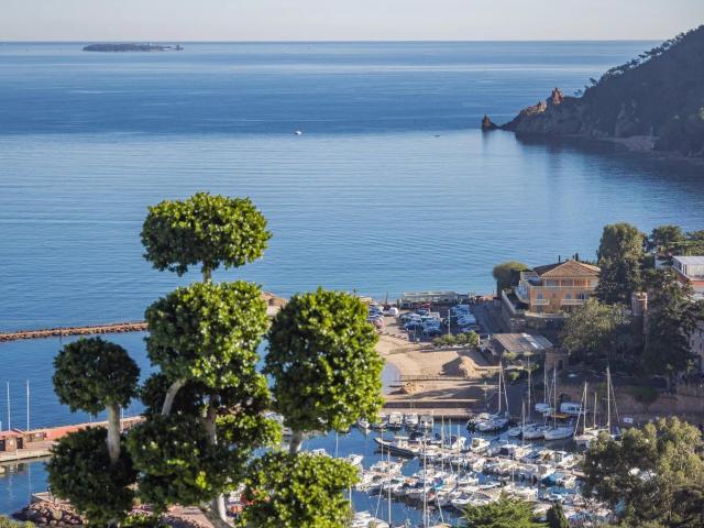 Exceptionnelle Villa à vendre Théoule Sur Mer vue mer avec p. 830m² Théoule sur Mer