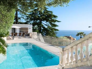 Exceptionnelle villa contemporaine au Mont Boron – Vue mer panoramique