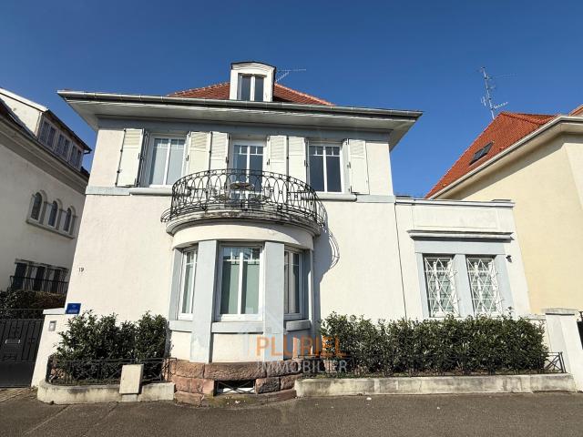 Exceptionnelle maison meublée 178m2 à l'Orangerie