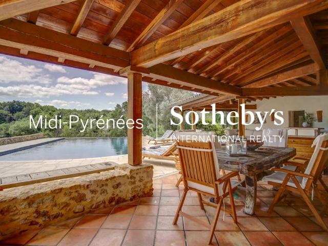 Aux portes des Pyrénées, un domaine rare entre élégance, nat. 625m² Mirepoix