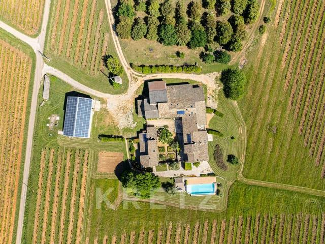Exceptionnelle propriété viticole situation rare, vue pano. 575m² Vinsobres