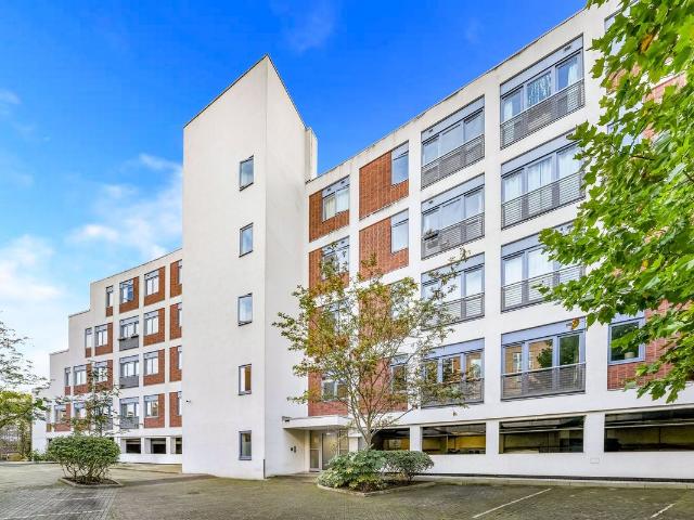 Exchange House, Crouch End N8, 2 bed flat to rent, £2,250 pcm | PrimeLocation