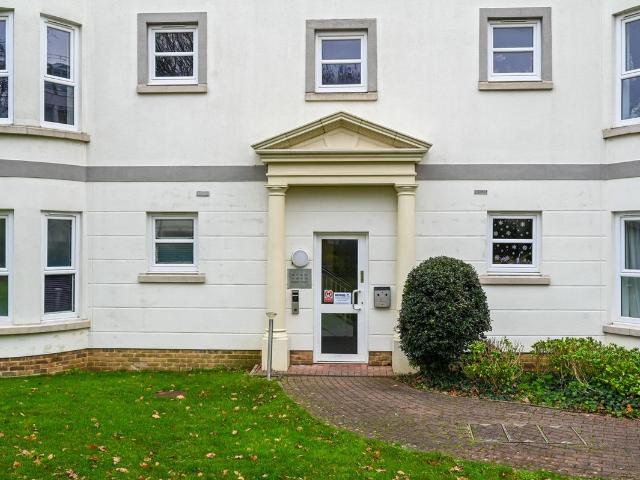 Exchange Mews, Culverden Park Road, Tunbridge Wells TN4, 2 bed flat to rent, £1,600 pcm | PrimeLocation