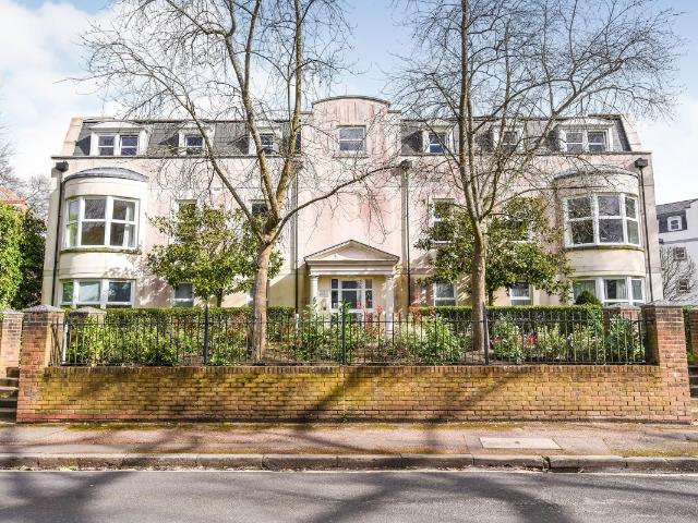 Exchange Mews, Tunbridge Wells TN4, 2 bed flat to rent, £1,450 pcm | PrimeLocation