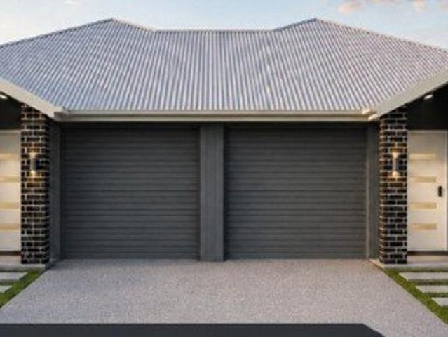 EXCITING 3 + 3 BEDROOM DUPLEX INVESTMENT OPPORTUNITY