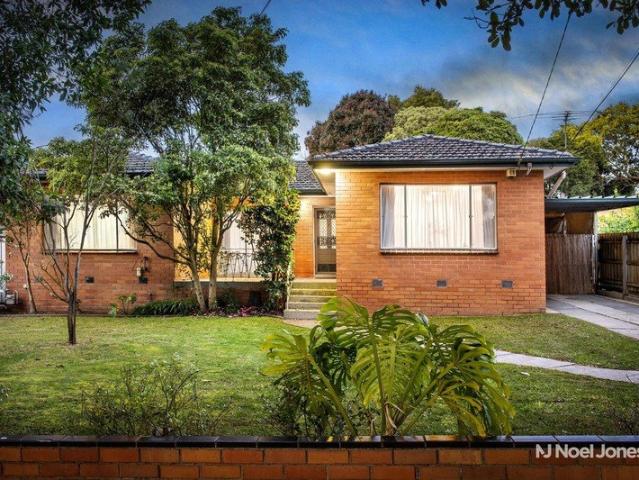 Exciting Family Opportunity In The Tintern Precinct