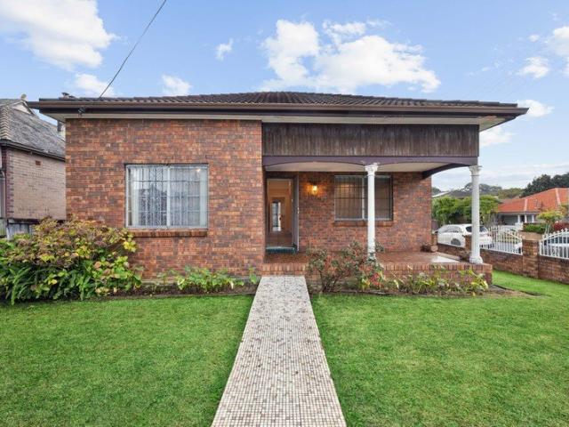 Exciting potential on a premium corner parcel