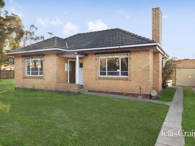 Exciting Scope Steps from Monash Uni 1302sqm approx