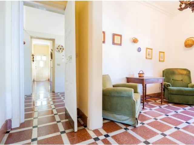 EXCLUSICA VILLA EN PUERTO DE LA CRUZ CON SUELO URBANIZABLE