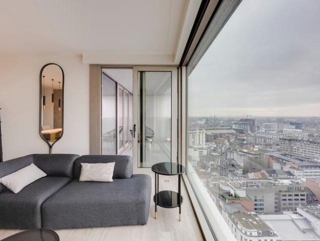 Exclusief 2 slaapkamer appartement op de 20ste verdieping |