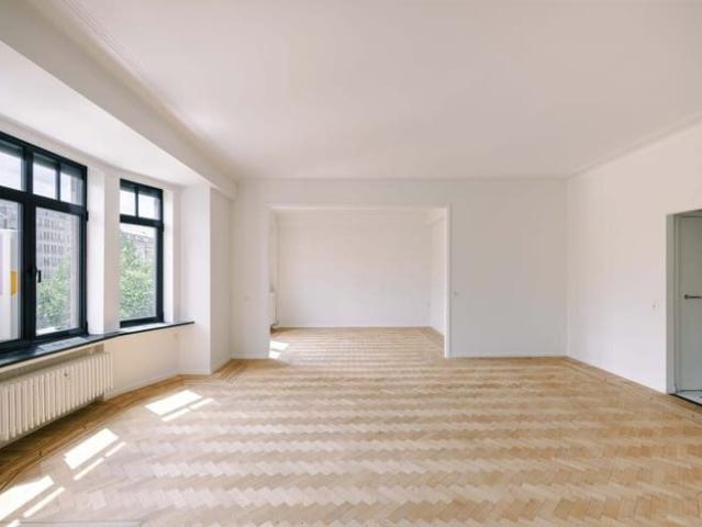 Exclusief charmant appartement te huur op de Kouter met gara