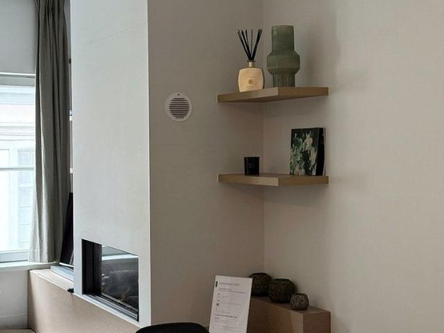 Exclusief gemeubeld duplexappartement met uniek zicht op de Graslei en Korenlei