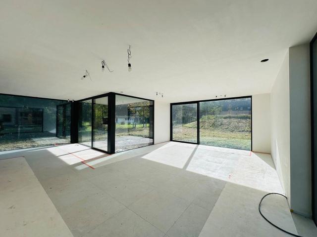 Exclusieve nieuwbouwvilla 191 m² 4 slpk + kantoorruimte