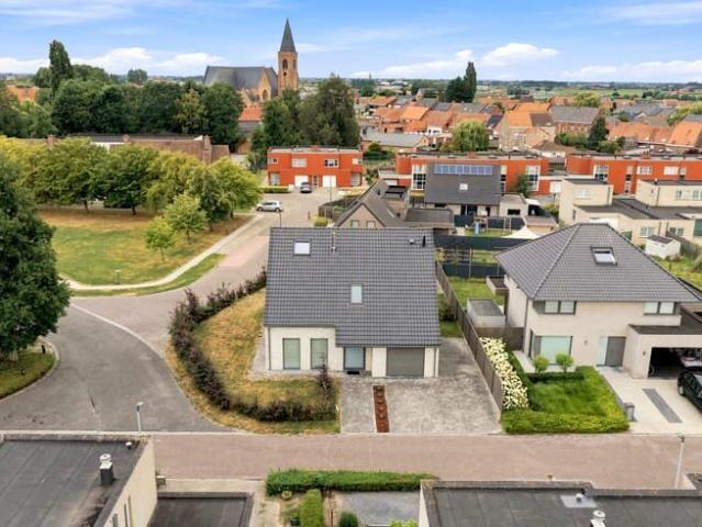 Exclusieve energiezuinige villa in rustige woonwijk