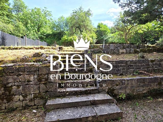 EXCLUSIF A LA ROCHEPOT belle et grande maison en pierre avec. 161m² La Rochepot