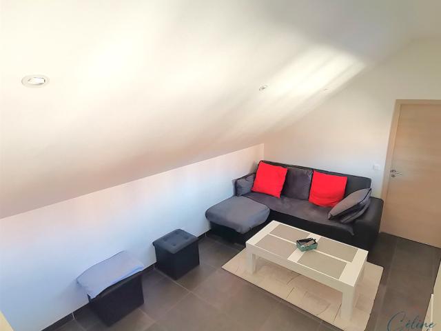 EXCLUSIF Appartement F3 en duplex de 70 m2 hab. entièremen. 70m² Biesheim