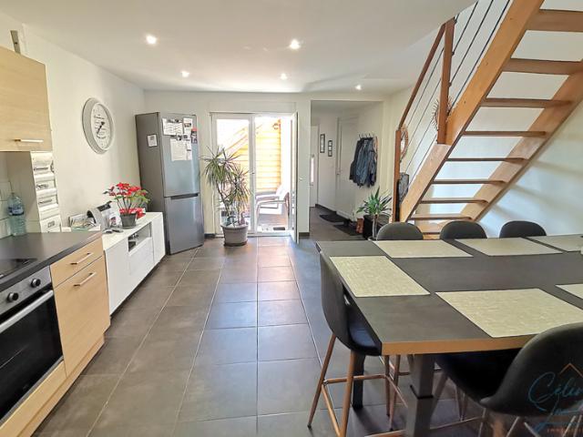 EXCLUSIF Idéal investisseurs ! Appartement F3 en duplex de