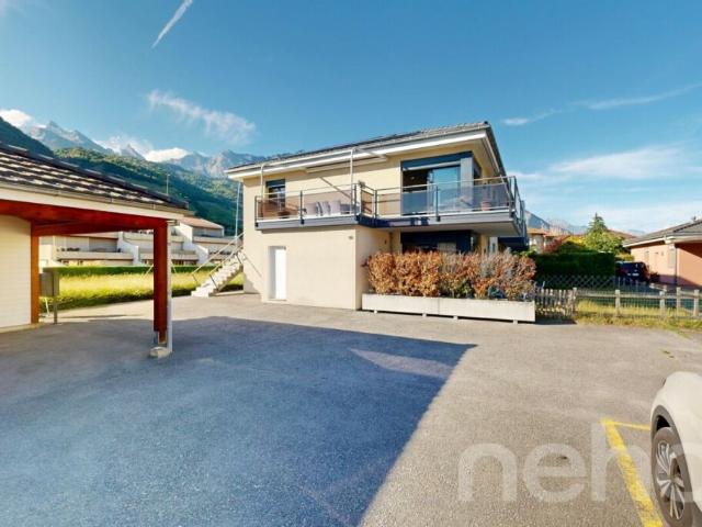 Exclusif: lumineux 4.5 pièces avec terrasse et mezzanine