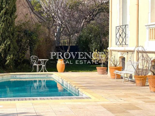 EXCLUSIF – MAISON DE MAITRE – 600M²