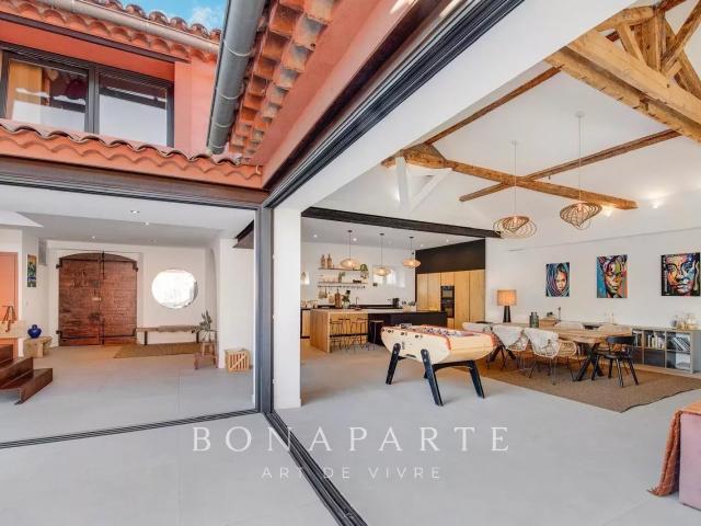 Exclusif Saint Raphael / Plateau Notre Dame Villa Renovee 280m² Saint Raphaël