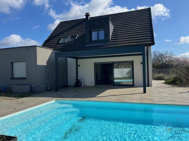 EXCLUSIF ! Superbe maison contemporaine de 169 m2 hab sur 10