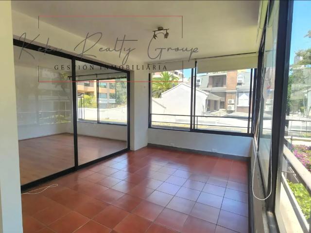 Exclusivo 180 mt2 en pleno barrio el golf lujosa oportunidad