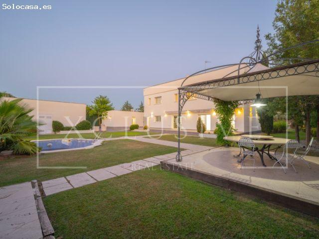 EXCLUSIVO CHALET DE LUJO CON DOS PISCINAS PRIVADAS EN CIUDALCAMPO
