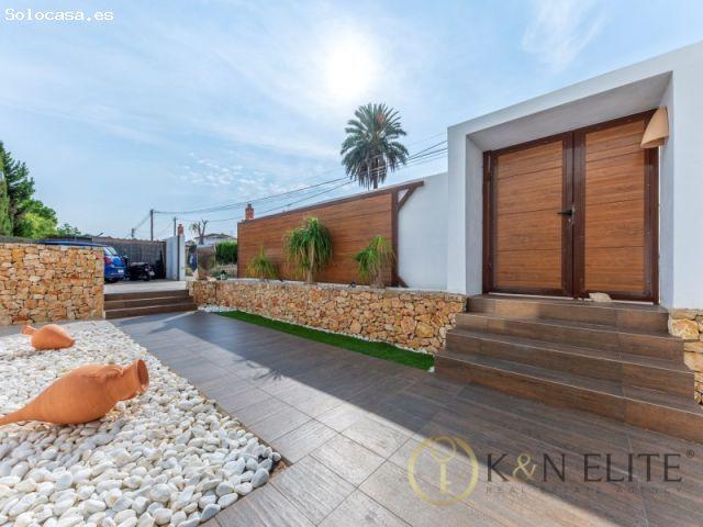 Exclusivo Chalet en Denia con Vistas al Montgó
