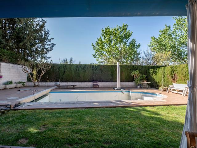 Exclusivo chalet en urb. las Abdulas