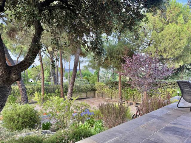*^EXCLUSIVO CHALET INDEPENDIENTE CON PISCINA CLIMATIZADA, GRAN TERRAZA ACRISTALADA Y MÁXIMA PRIVACIDAD EN GALAPAGAR^