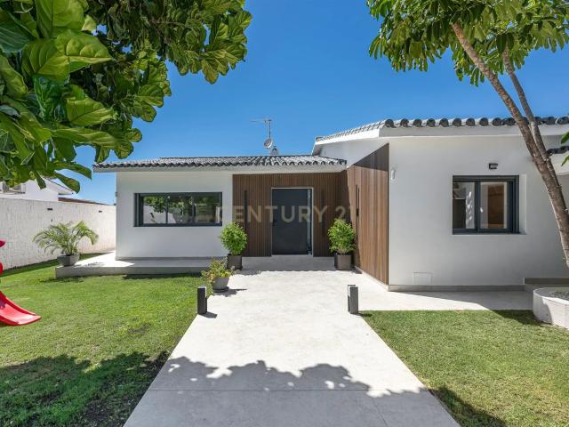 Exclusivo chalet independiente de lujo en Isdabe –, a solo 6. 260m² Estepona
