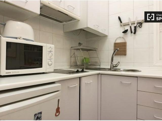 Exclusivo apartamento de 1 dormitorio con aire acondicionado en alquiler en Madrid Centro