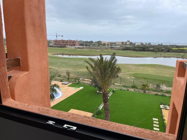 Exclusivo apartamento de 1 dormitorio en alquiler para todo el año en la costa