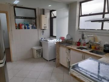 Exclusivo Apartamento de Alto Padrão | 140m², 4 Qts 1 Suíte, Dependências Completas