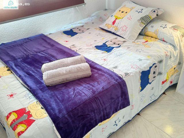 EXCLUSIVO APARTAMENTO PANORÁMICO EN EL CORAZÓN DE BENIDORM, A POCOS MINUTOS DE LA PLAYA