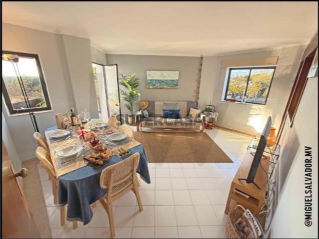 Exclusivo Apartamento T2 com Piscina | Vilamoura Marina