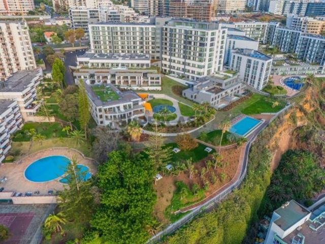 Exclusivo Apartamento T2 no Madeira Acqua Residences com Vista Mar