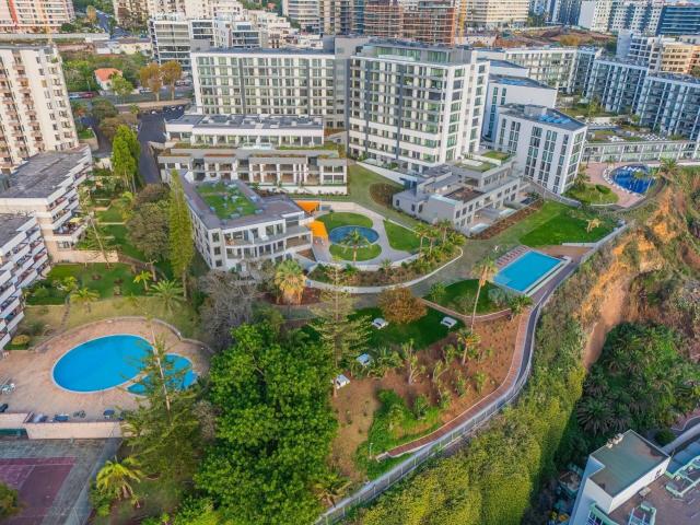 Exclusivo Apartamento T2 no Madeira Acqua Residences com Vis. 83m² São Martinho