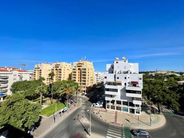 Exclusivo Apartamento T2 Quarteira Lugar de Garagem Va. 70m² Quarteira