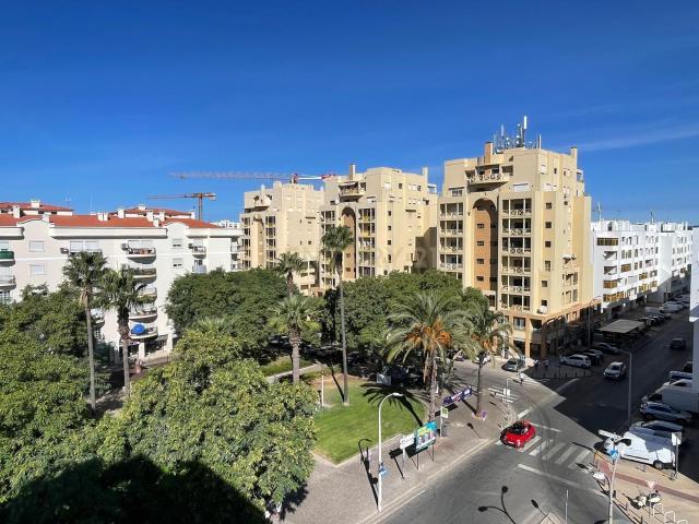 Exclusivo Apartamento T2 Quarteira Lugar de Garagem Va. 70m² Quarteira