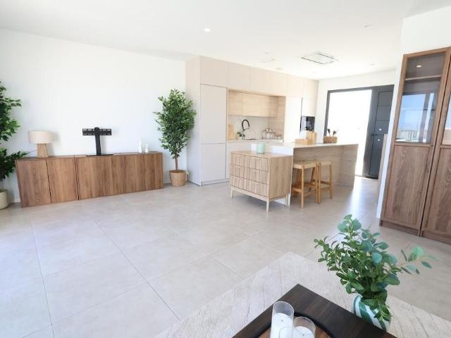 Exclusivo ático de 100 m2 en alquiler Playas de Orihuela, Comunidad Valenciana
