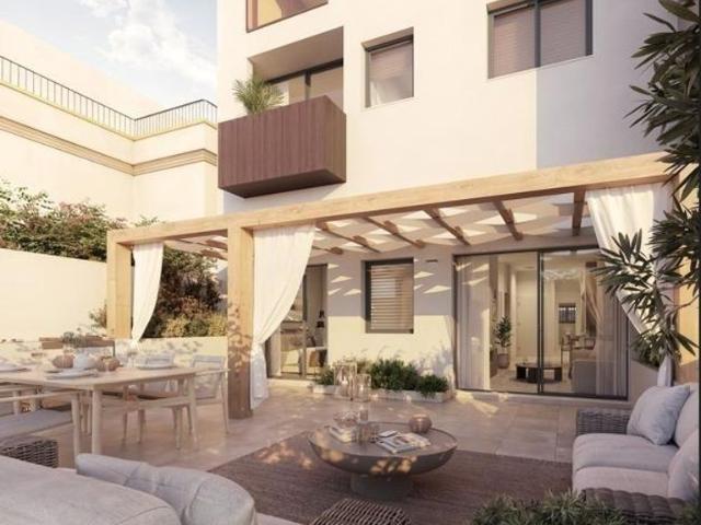 Exclusivo ático de 101 m2 en venta Sevilla, España