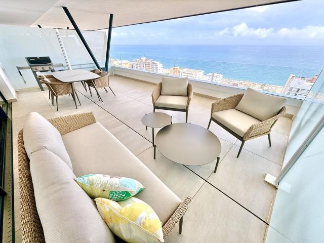 Exclusivo ático en venta Fuengirola, Andalucía
