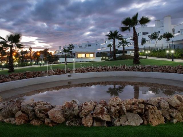 Exclusivo ático de 124 m2 en alquiler Estepona, España