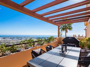 Exclusivo ático de 167 m2 en venta Benahavís, España