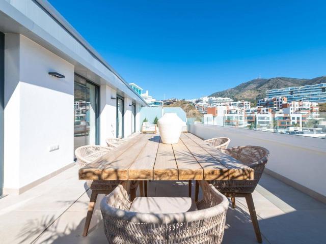 Exclusivo ático de 190 m2 en venta Fuengirola, España